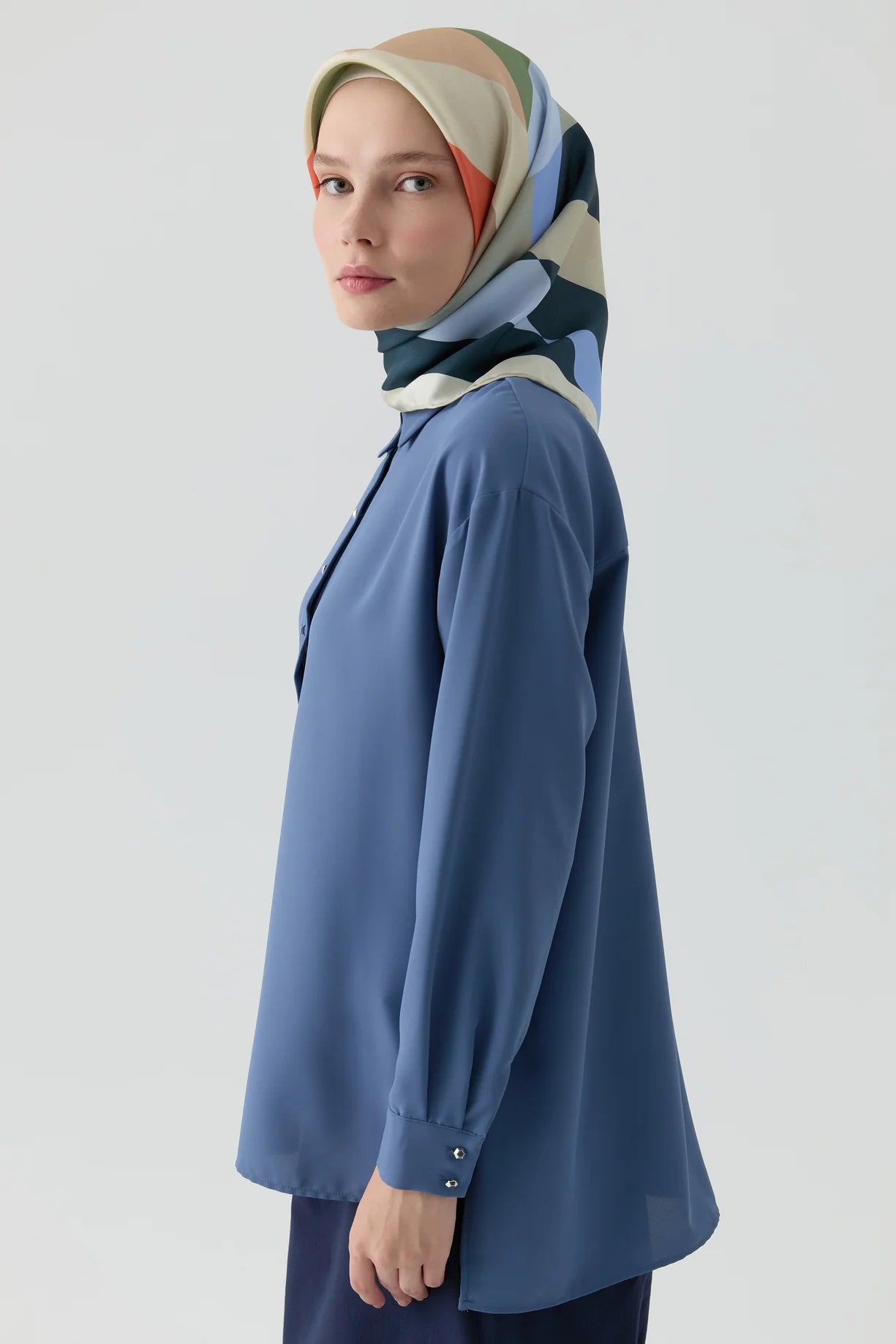 Chemise asymétrique à fentes
