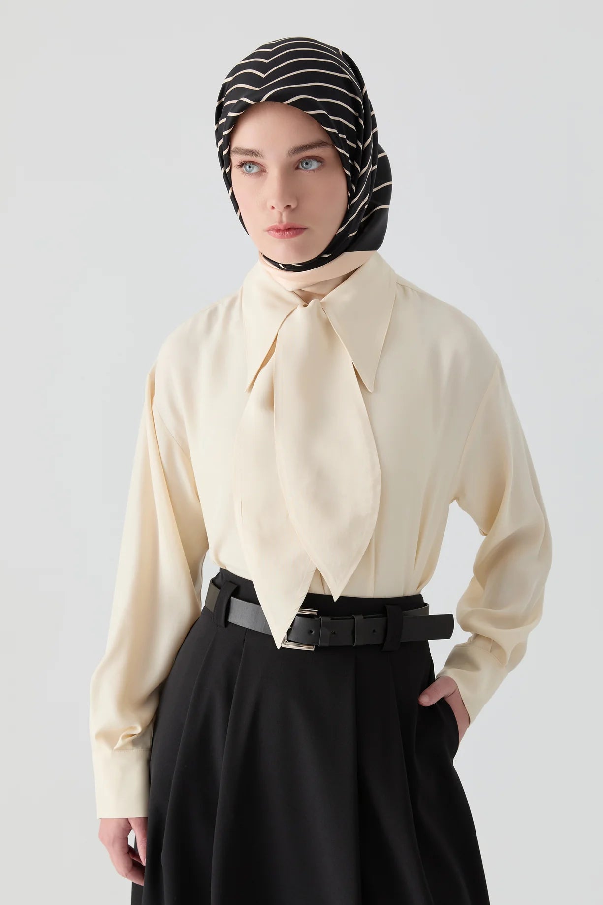 Chemise basique avec papillon