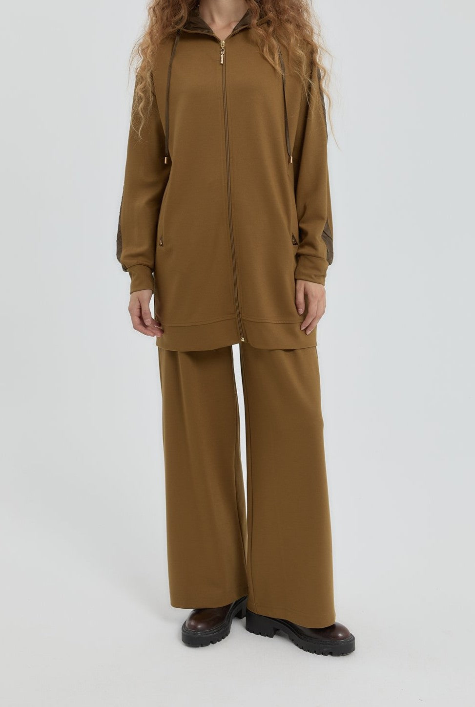 Ensemble avec détaille