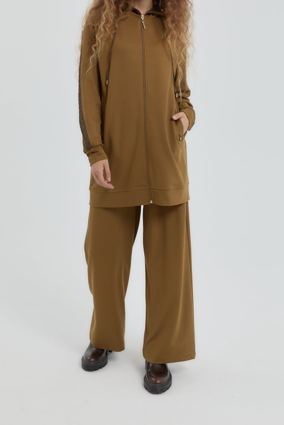 Ensemble avec détaille