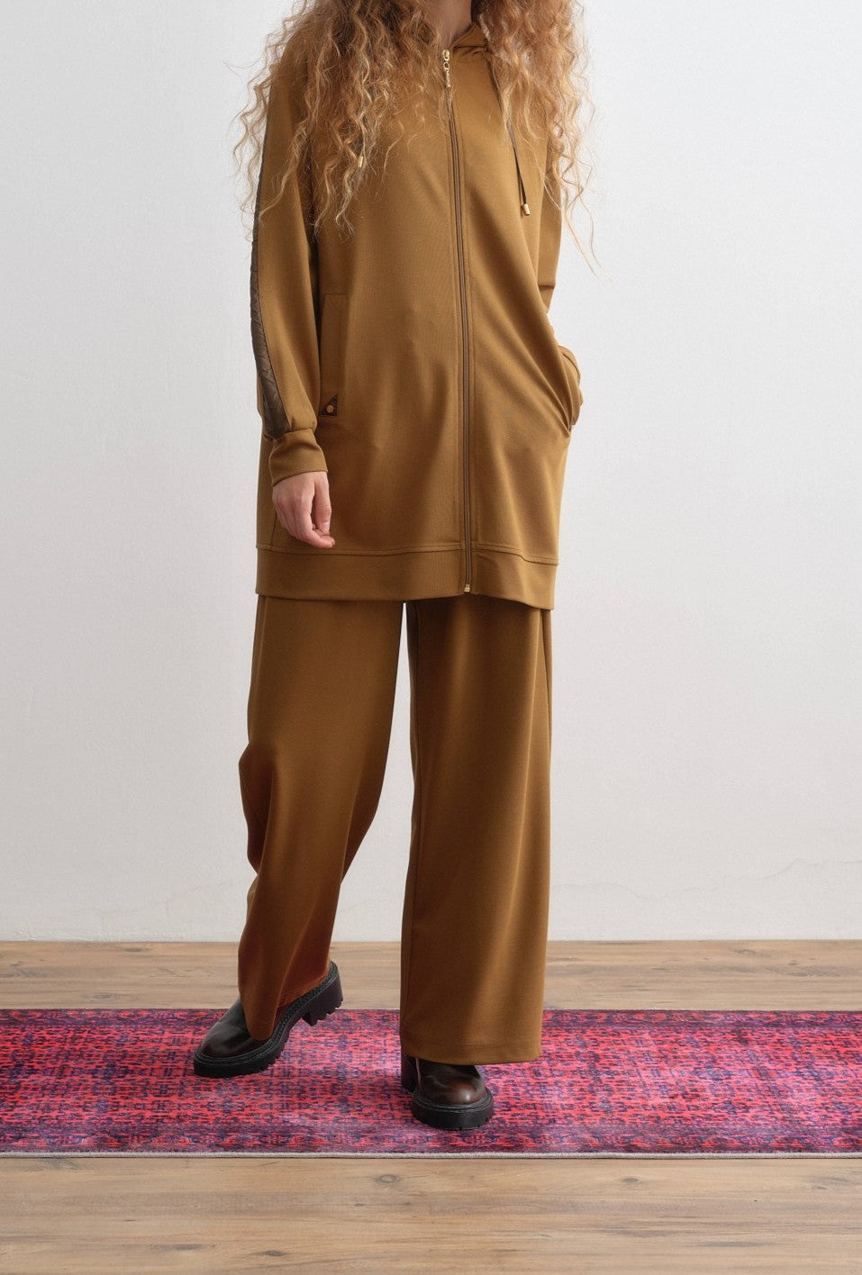 Ensemble avec détaille