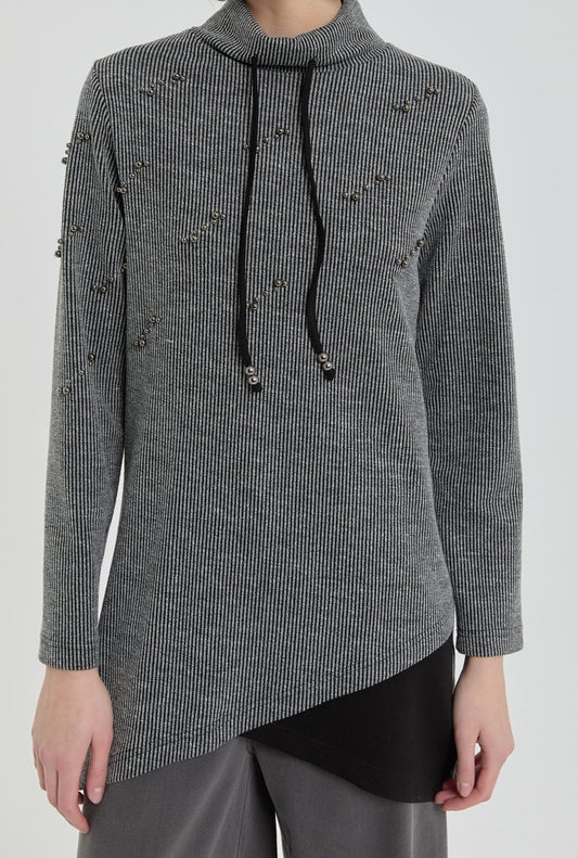 Tunique tricotée en métal et pierre fumée