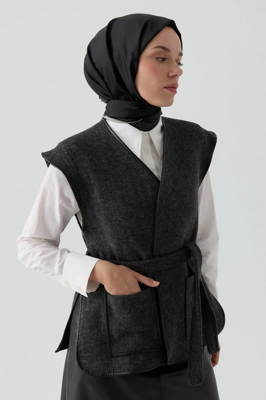 Gilet avec détaille  en cuir