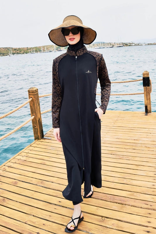 Maillot avec détaille en manche